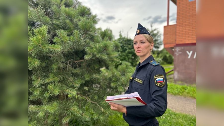 Житель Данилова брал взятки за передачу телефонов заключенным в СИЗО