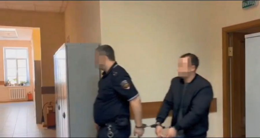 В Ярославле заключили под стражу 18-летнего курьера мошенников