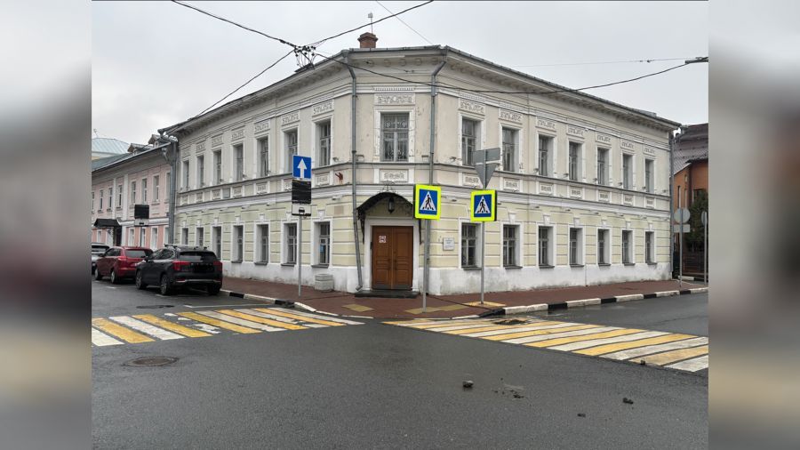 В Ярославле вновь продлили срок продажи бывшего здания областного Минкульта