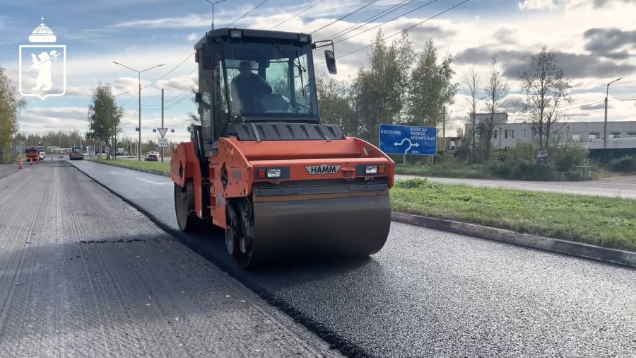 На проспекте Фрунзе в Ярославле стартовала укладка асфальта