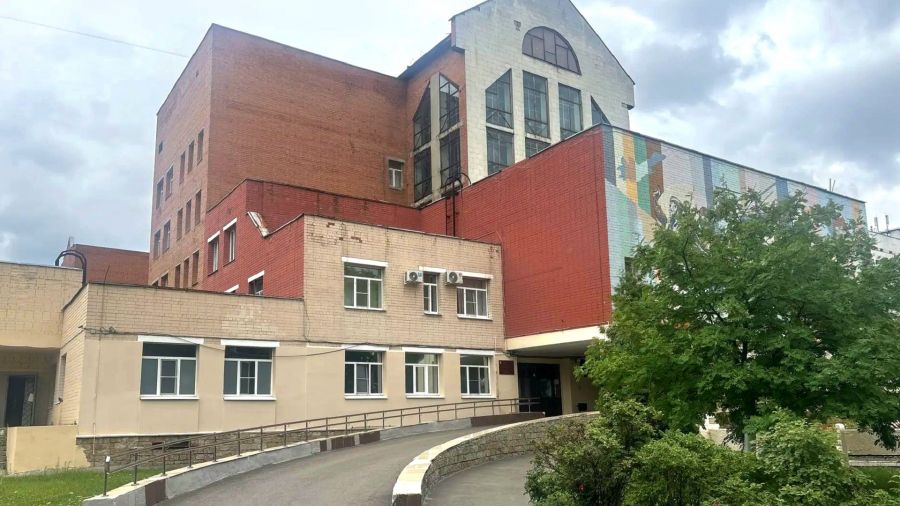 В Ярославле завершили благоустройство территории госпиталя ветеранов войн