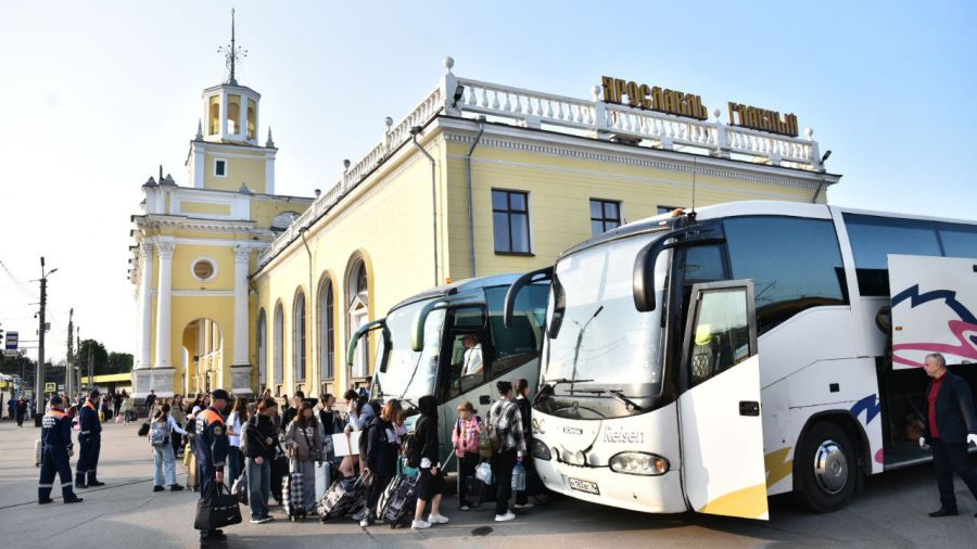 В Ярославскую область приехали дети из Акимовского района