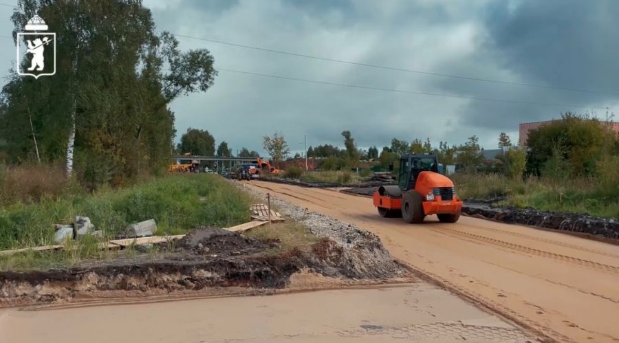 В Ярославле продолжается ремонт улицы Выставочной