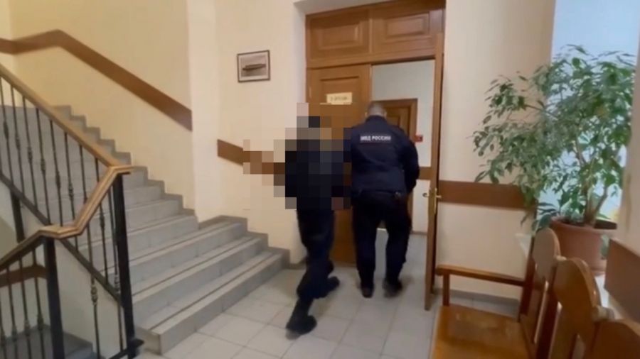 Двоих подростков отправили под арест после драки в ТЦ Ярославля