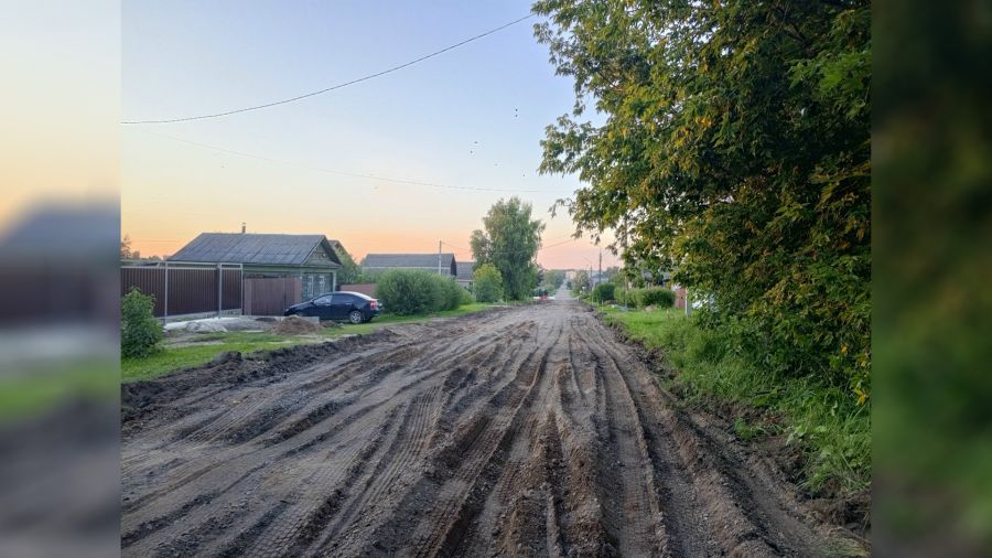В Угличе закрыли для транспорта улицу Академика Опарина
