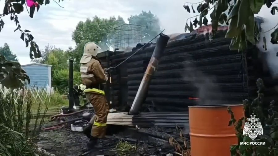 Неисправный дымоход стал причиной пожара в селе Переславского округа