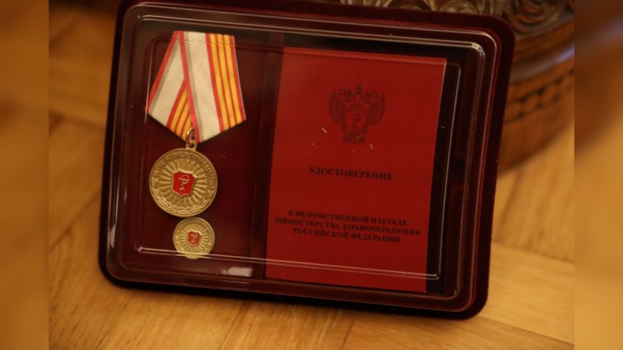 Настоятельнице монастыря в Ярославской области вручили награду федерального министерства