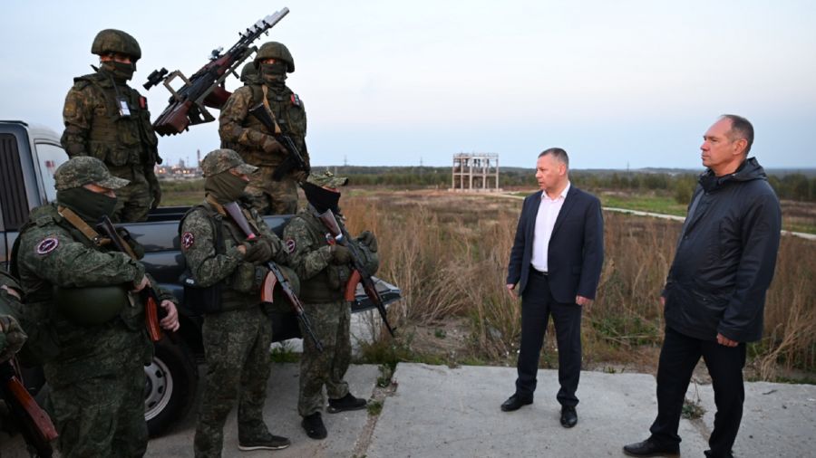 Михаил Евраев поблагодарил бойцов &laquo;БАРСа&raquo; за защиту объектов региона ​