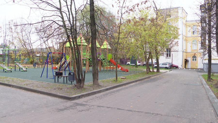 Заявки на установку шлагбаумов во дворах центра Ярославля начнут принимать на следующей неделе