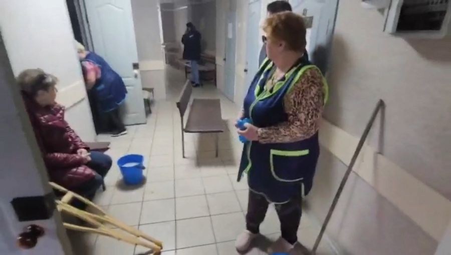 В Ярославском округе из-за пожара оказалась затоплена поликлиника